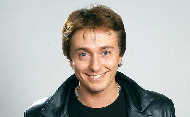 Сергей Витальевич Безруков родился 18 октября 1973 года