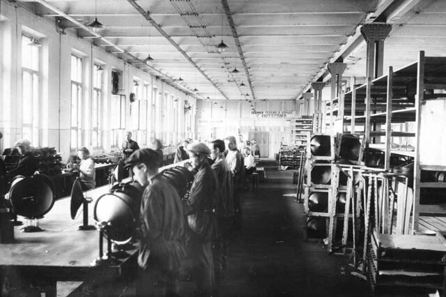 Какой была и сколько стоила бытовая техника в СССР