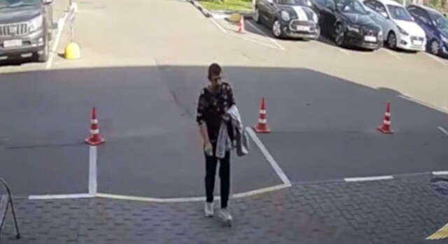 Мужчина нашел чужую банковскую карту и потратил с нее крупную сумму