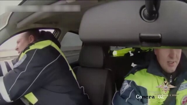 Красноярским полицейским пришлось стрелять по колесам «Жигулей» с 17-летним угонщиком за рулём