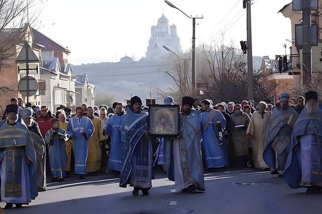 Власти Находки отменили Крестный ход
