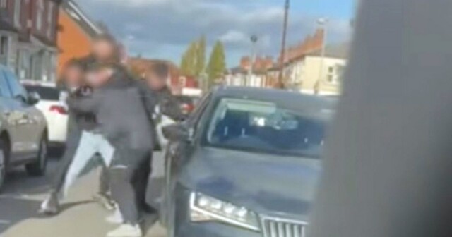 Британские банды выдают себя за полицейских и грабят средь бела дня