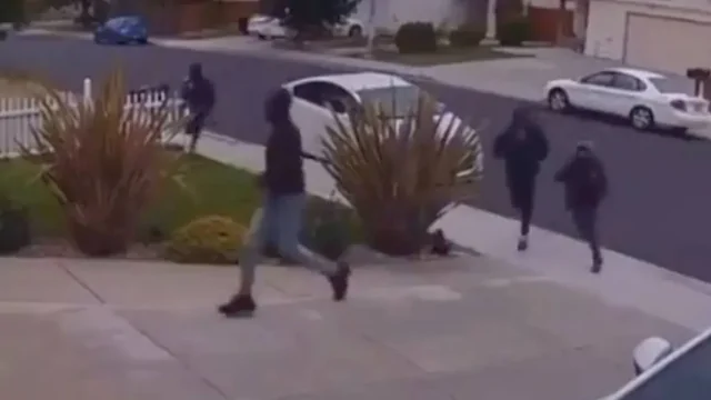 8-летняя девочка едва не попала в руки вооруженных налётчиков в Юнион-Сити