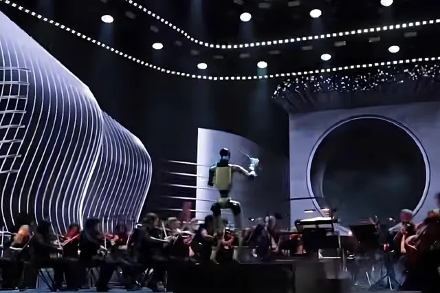 Робот впервые выступил на сцене Мариинского театра в качестве дирижера