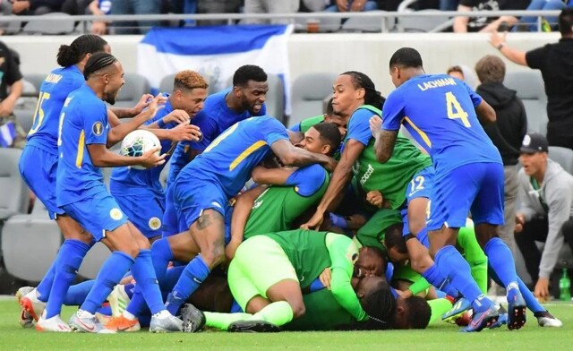 Маленький остров с большой мечтой: сборная Кюрасао впервые вышла на чемпионат мира по футболу