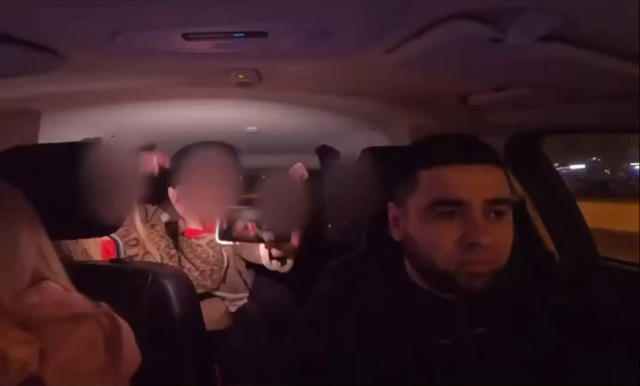 Таксист показал разницу между поездками с девушками и парнями