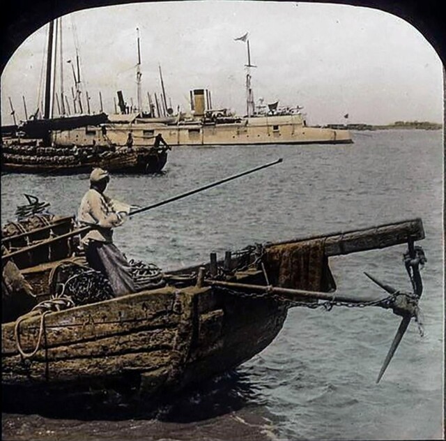 История в фотографиях. Канонерская лодка "Бобр"