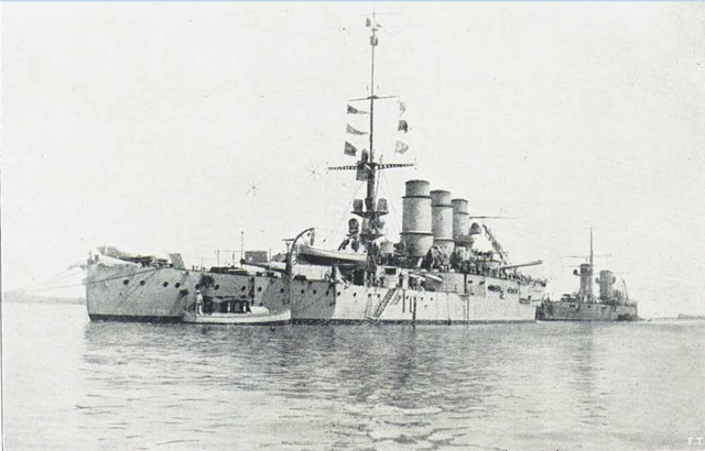 Бесславный и заброшенный. История броненосца Roma