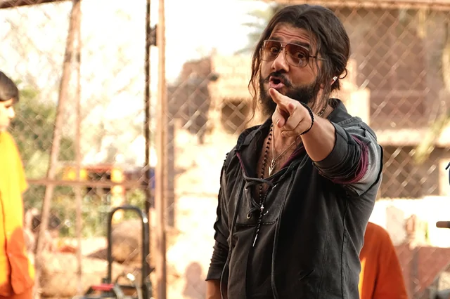 Трейлер российско-индийской комедии "Королёк моей любви" с Галустяном и Карибидисом