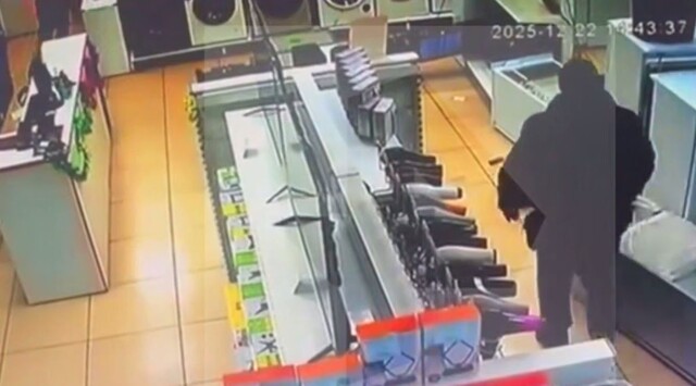 Мужчина разгромил магазин электроники в Алтайском крае