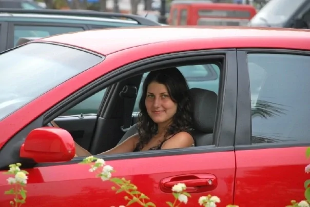 "Мать-одиночка со 112 млн", кто она? Могла ли она позволить себе квартиру в Хамовниках?