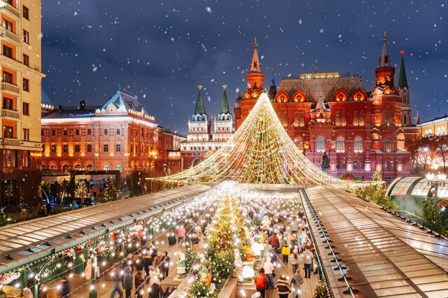Самые красивые новогодние места в Москве