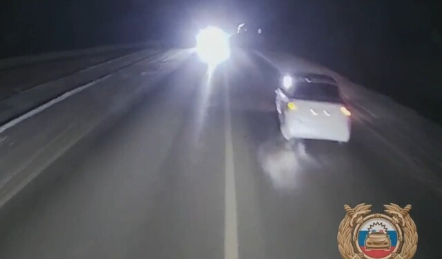 "В любой непонятной ситуации рули на встречку"