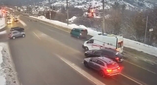 Везли одного пострадавшего, а привезли двух