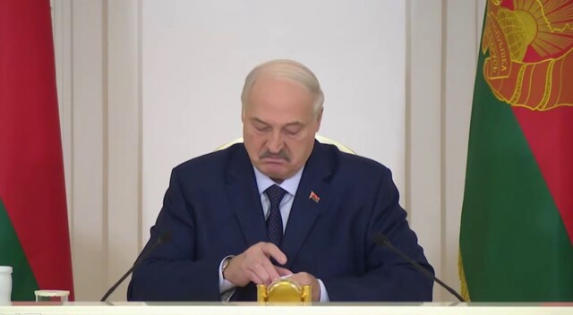 Реакция Лукашенко на снюс