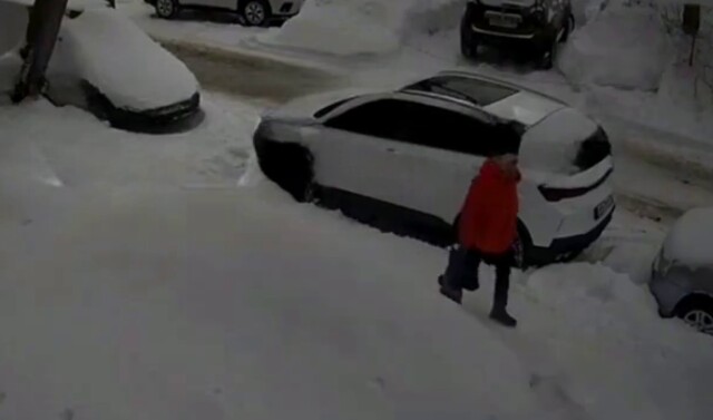 Пермячка  пострадала из-за упавшего с&nbsp;крыши снега