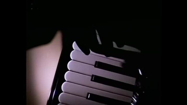 Grace Jones - I've Seen That Face Before (Libertango), 1981 г