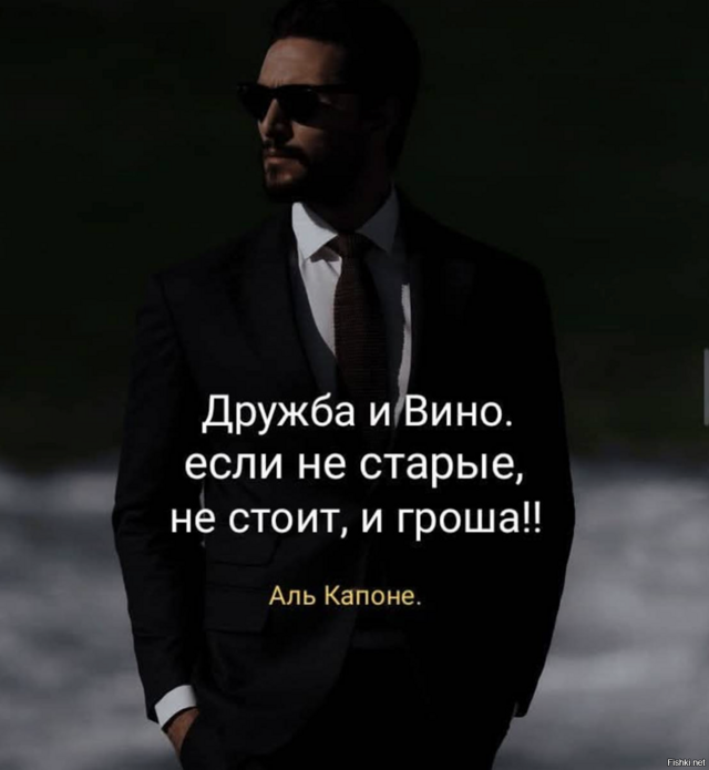 А тут одна запятая явно лишняя 
