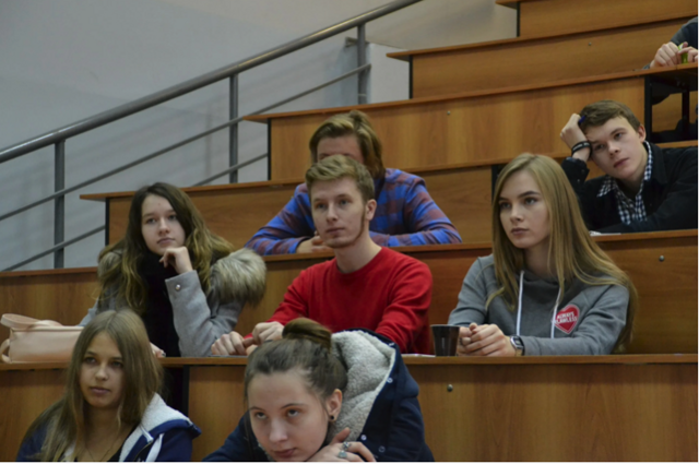 Москва перестала принимать в колледжи русских из провинции