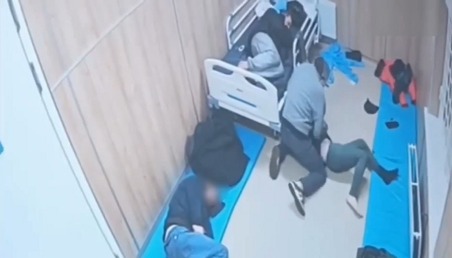 Пьяный пациент избил соседа по палате в отделении детоксикации
