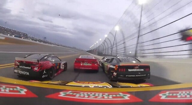 Авария от первого лица на соревнованиях Daytona 500