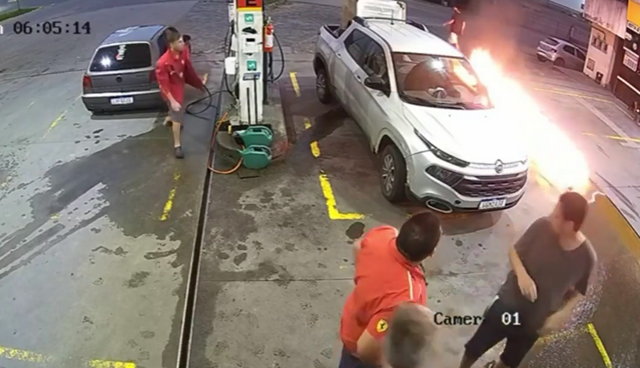 Мужчина попытался поджечь АЗС
