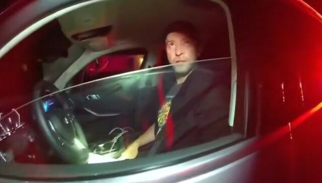 Опубликовано видео задержания Джастина Тимберлейка за вождение в нетрезвом виде