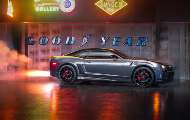 Chevrolet Camaro с двигателем Boeing от вертолёта выставили на продажу