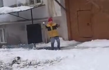  Меткий бросок школьника