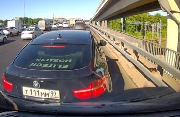"Учитель" на BMW напоролся на проучителя