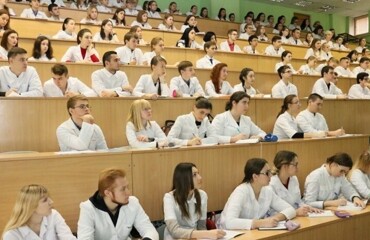 Госдума поддержала законопроект об обязательной трёхлетней отработке для выпускников медвузов