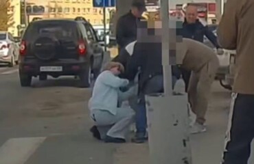 Сотрудник МЧС спас маленькую девочку, подавившуюся конфетой