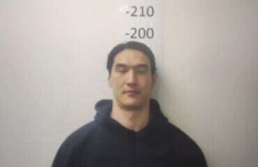 Стендап-комику Нурлану Сабурову запретили въезд в Россию на 50 лет