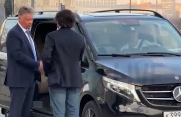 Глава «АвтоВАЗа» Максим Соколов обсудил доминирующее положение «Лады» на российском авторынке и уехал на Мерседесе