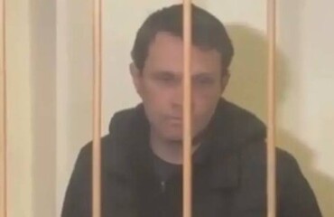 Суд арестовал пассажира поезда, вытолкнувшего проводницу из вагона