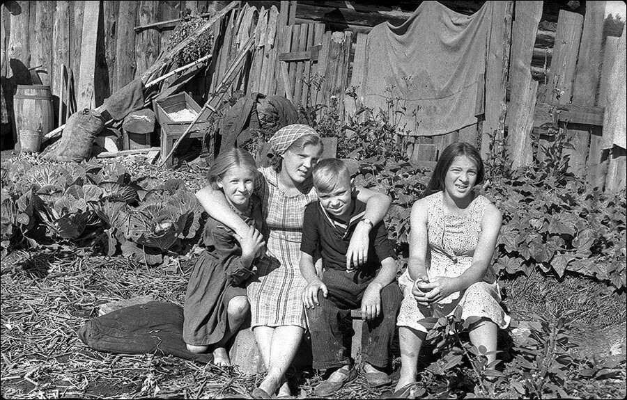 Интересные фотографии времен СССР. Сегодня у нас 900-й выпуск, ежедневного очередного шлака (как сказал вчера один фишкянин)))