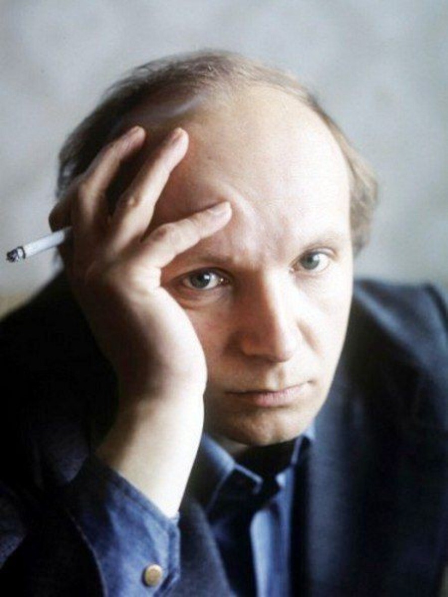 Андрей Мягков