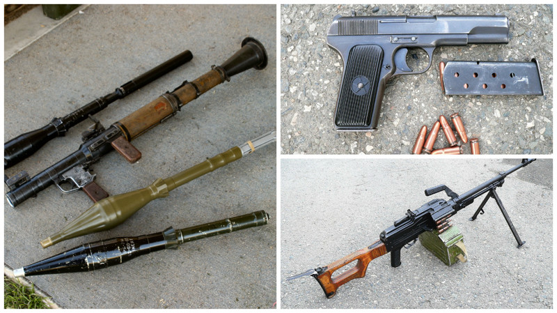 Оружие для зомби апокалипсиса огнестрельное. Обложка для разрешения на оружие. Куча стрелкового оружия. Оружия не хватает. Оружейная культура в россии.