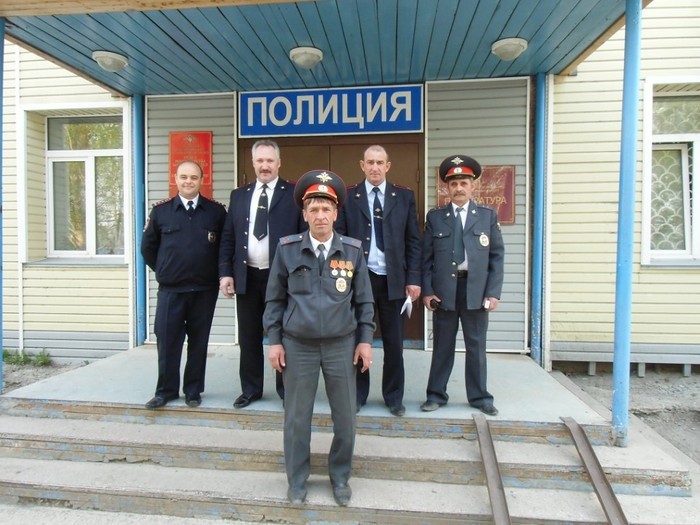 Служба село. Сельская полиция. Участковый в селе. Сельский полицейский участок. Село милиция.